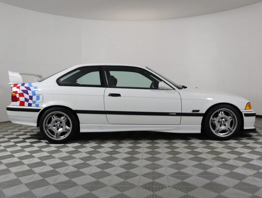  BMW M3 Lightweight (E36) 1995 года  (US) (фото 29 из 58)